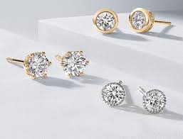 Diamond jewelry with sparkling gemstones